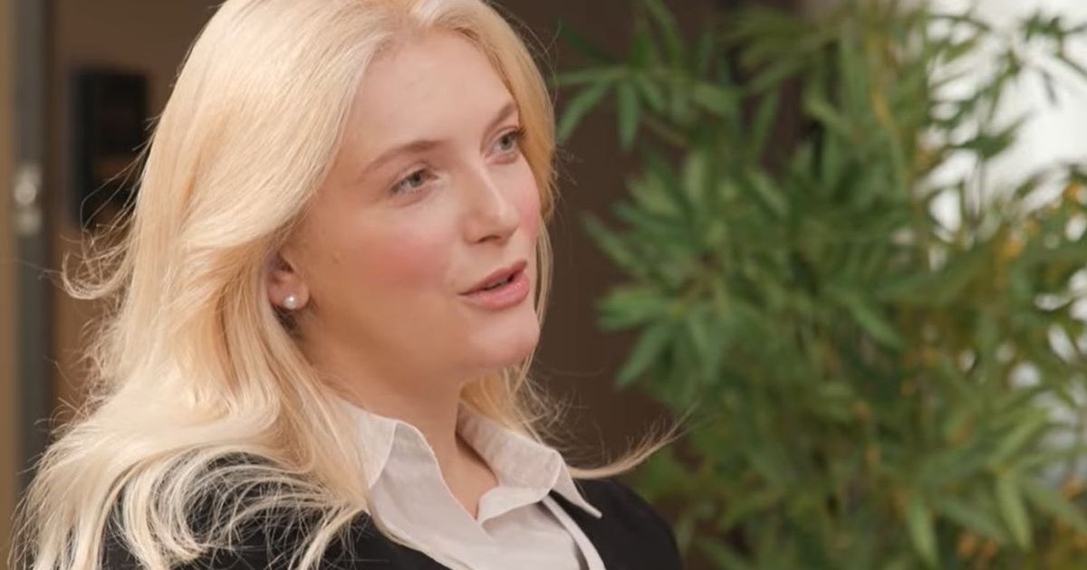 Pevačica raznežila slikom iz svog doma: Ovako se njena deca brinu o mlađem bratu - mališani oduševili sve