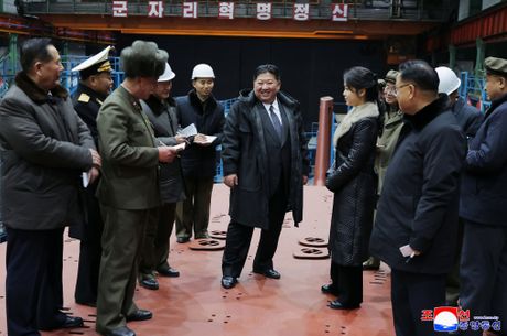 Kim Džong Un Severna Koreja nuklearna podmornica