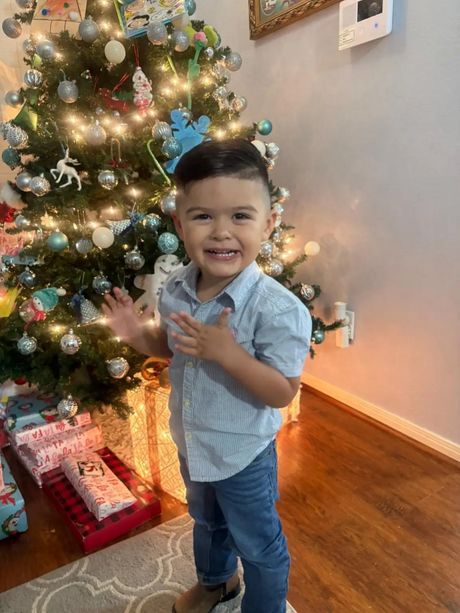 Diego Pena Jr. Lizbeth Rodriguez Contreras