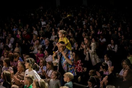 Filharmonija Na slovo, na slovo