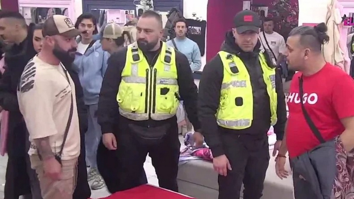 Haos u Eliti! Bori "pao mrak" pa se okomio na Anitu: Luka odreagovao pa pale i teške reči, uletelo obezbeđenje