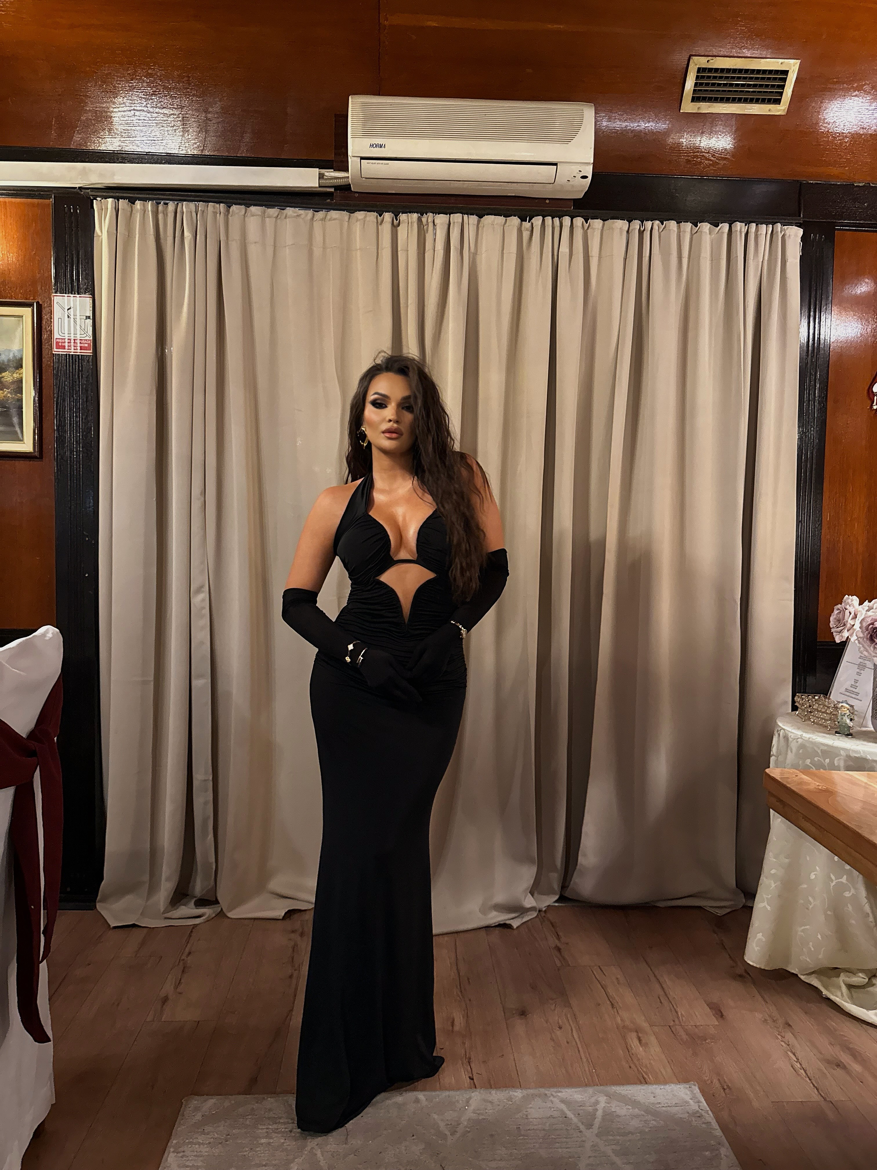 Nakon Stanije, u Elitu večeras ulazi ONA! Svi je dobro znate, učesnicima će popadati vilice kada je ugledaju