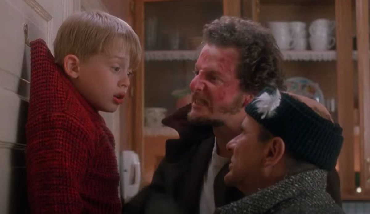 "Bacač plamena je bio stvaran": Nesvakidašnja anegdota sa snimanja kultnog filma "Sam u kući"