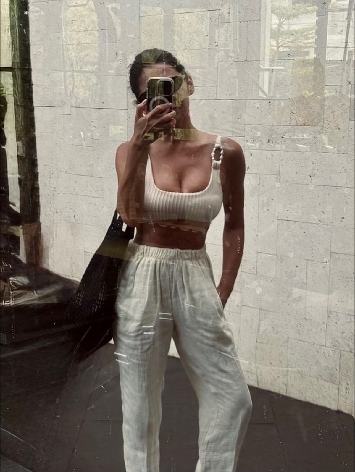 Au, kakva promena! Sanja Marinković gazi 6. deceniju, a novi izgled je podmladio! Oglasila se iz salona