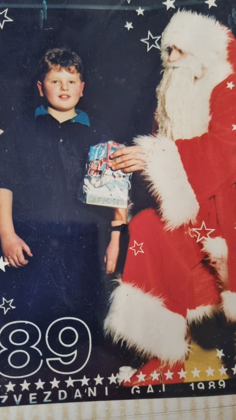 Slikanje, Deda Mraz, plakanje, paketići