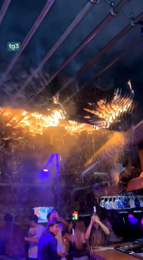 Kran Montana požar doček Nove godine Švajcarska