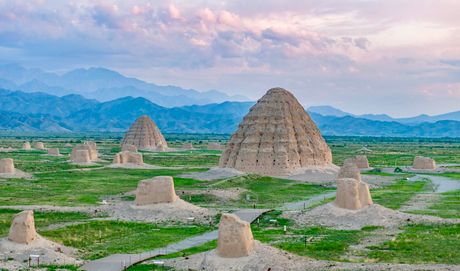 KINA NINGSJA JINČUAN XIXIA CARSKE GROBNICE LOKACIJE SVETSKE BAŠTINE UNESKO-A PEJZAŽ