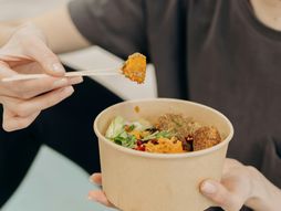 žena, zdrava hrana. povrće, voće, dijeta