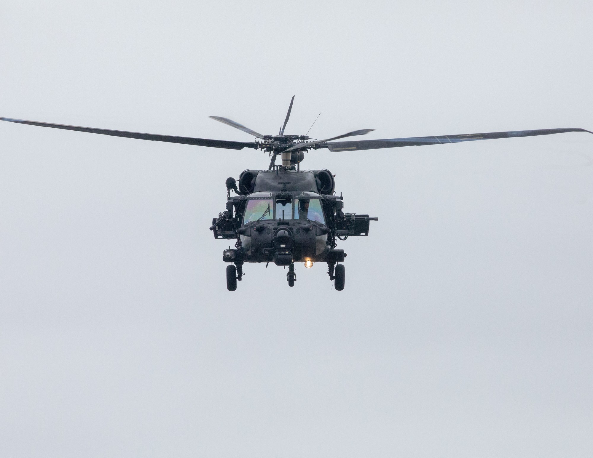 Srušio se helikopter u centralnom Tajlandu, povređen veći broj ljudi