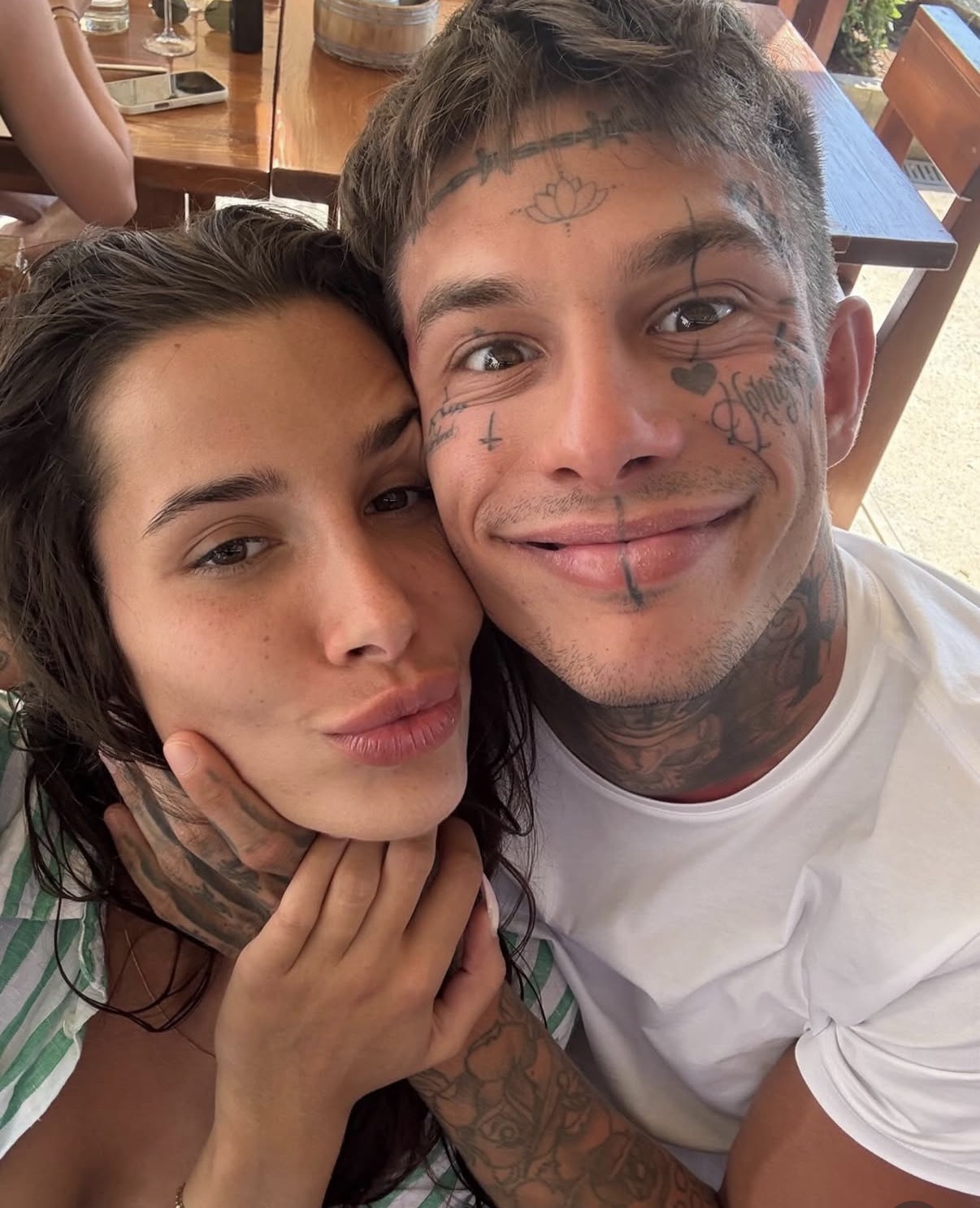 Fran pokazao kakva je "zver" postao nakon lečenja u bolnici "Laza Lazarević": Napucan, sad ljubi ovu lepoticu