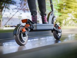 Električni trotinet