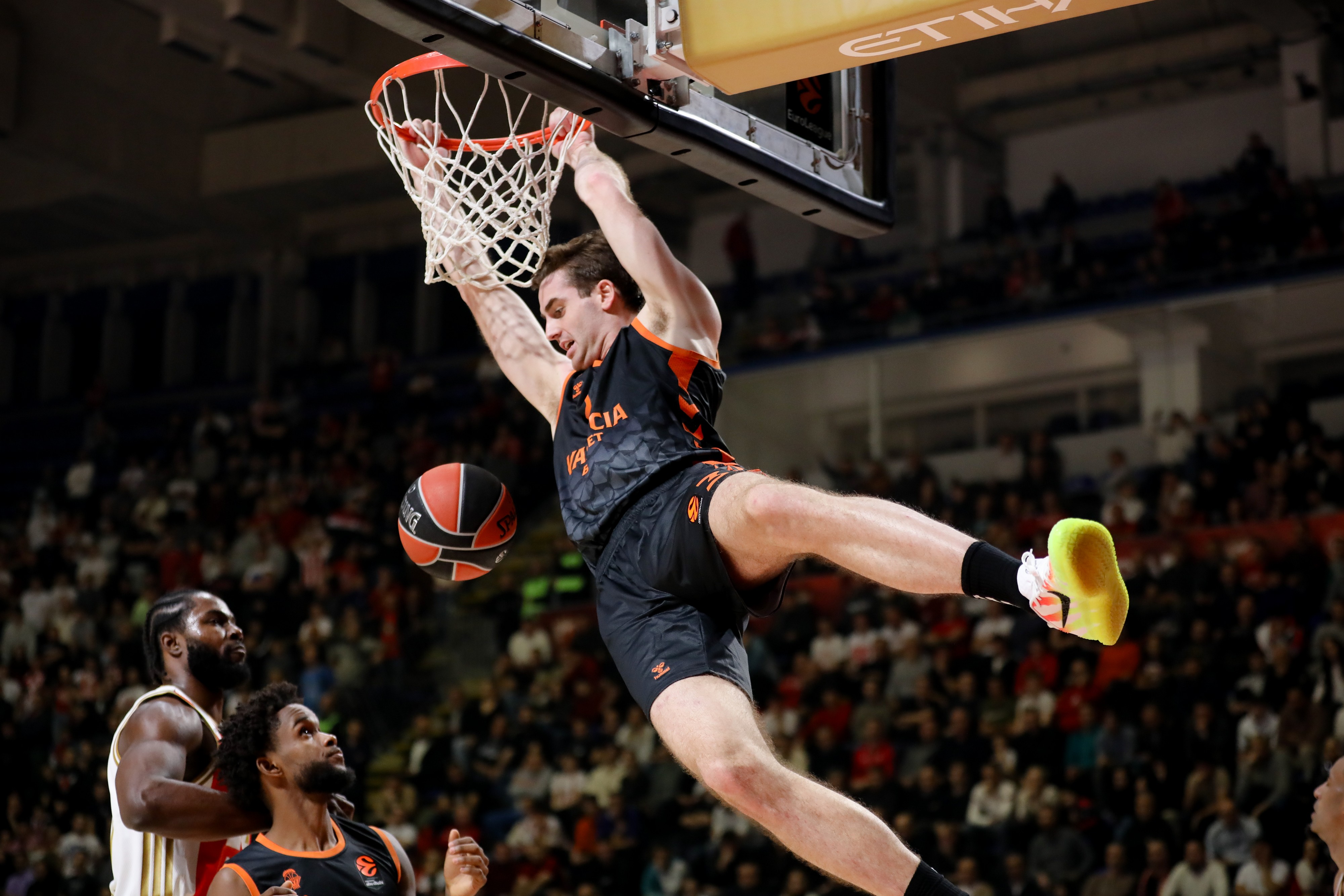 Počeo Ciboni, pa "procvetao "u Španiji, Rojvers  potpisao novi ugovor sa Valensijom