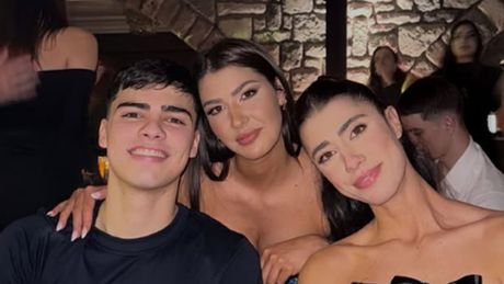 Vuk, Sonja i Olga Danilović