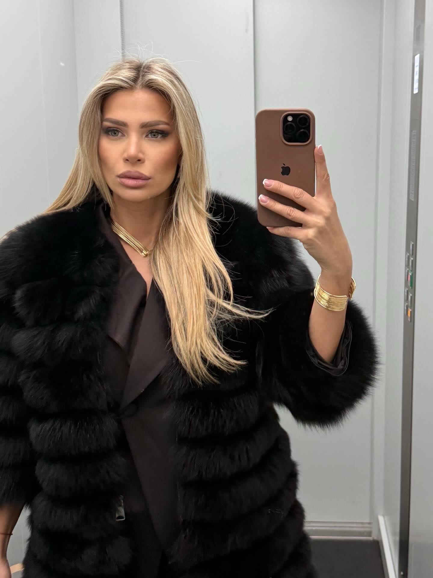 Oglasila se Kasperova bivša, otkrila istinu o njegovoj porodici: Ćuruvija verio Minu, a onda se saznalo OVO