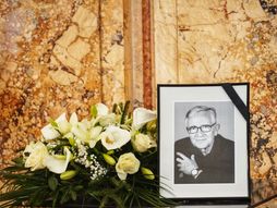 Komemoracija Dejanu Đuroviću održana u Kamenoj sali Radio Beograda