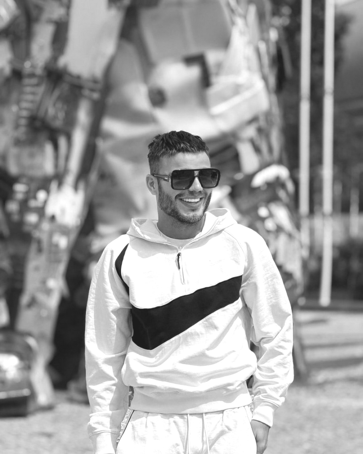 ŠOK Maja Marinković saznala za iznenadnu smrt frizera Makija, slomila se od bola: Preduzela hitan potez