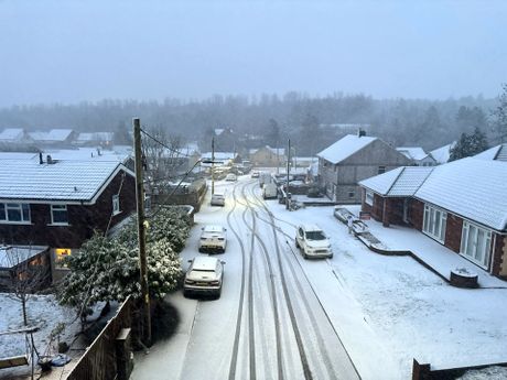 Velika Britanija sneg hladno vreme