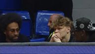 Džabari Parker "kulira" dok Partizan igra u ABA: Kamere ga snimile, evo u kakvom izdanju prati sa Bongom meč