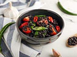 crno sočivo, beluga sočivo