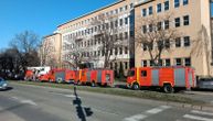 FOTO SA LICA MESTA: Sedam vatrogasnih ekipa na terenu u Ustaničkoj 29, prve jedinice stigle za 4 minuta