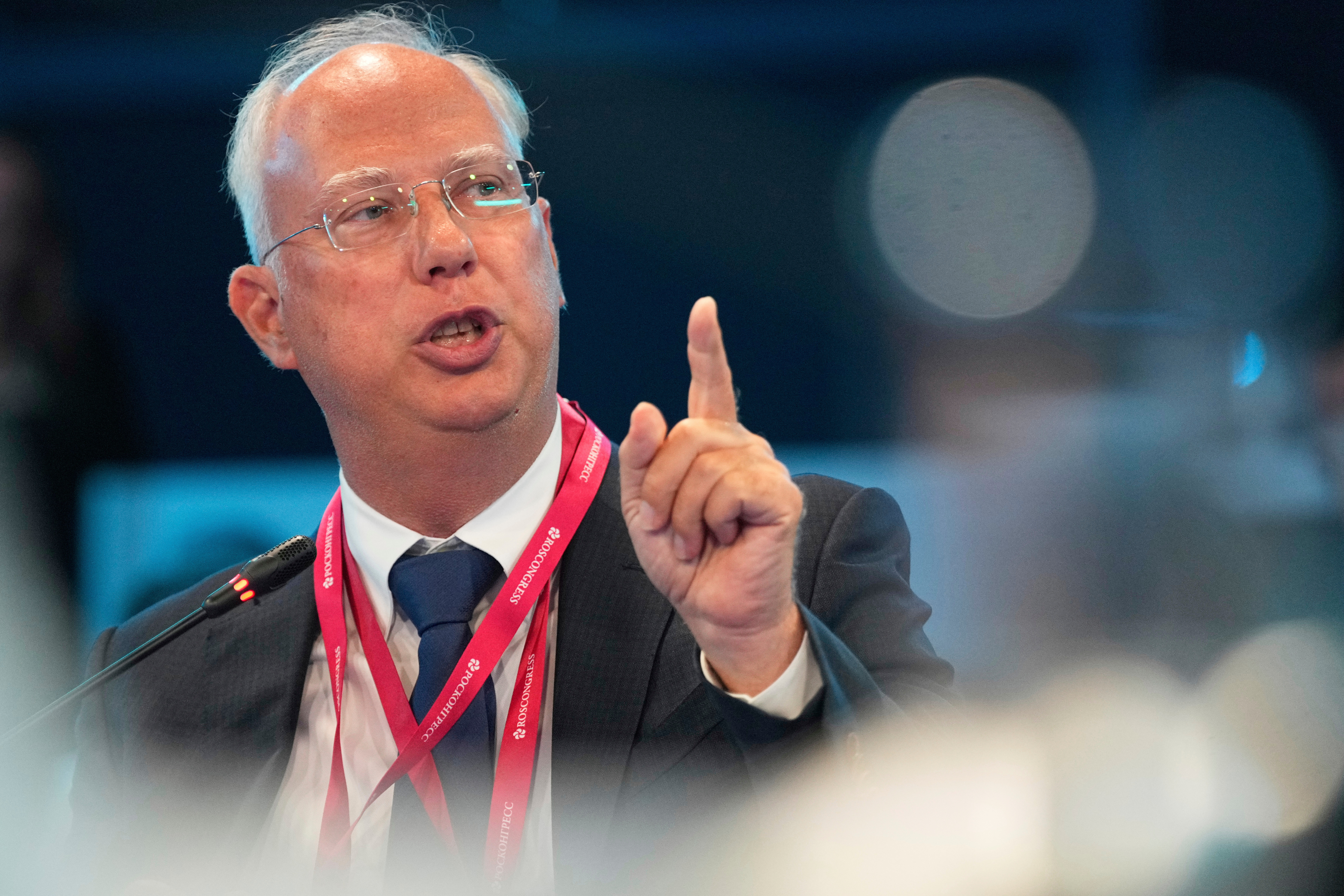 On je desna ruka Putina, a sada je poslao važno upozorenje: Sledi ogroman rast cena, ali to nije sve...