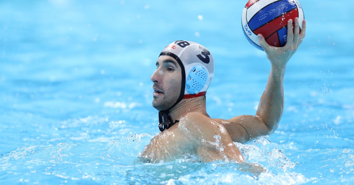 Crna Gora šokirala Srbiju posle preokreta usred Arene! Prvi poraz Delfina na EP kao opomena za polufinale