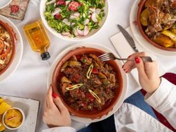 Restoran "Tri šešira"