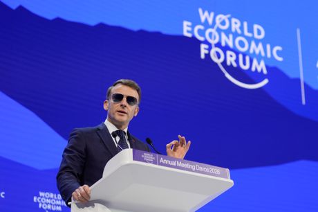 Emanuel Makron, Davos
