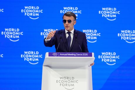 Emanuel Makron, Davos