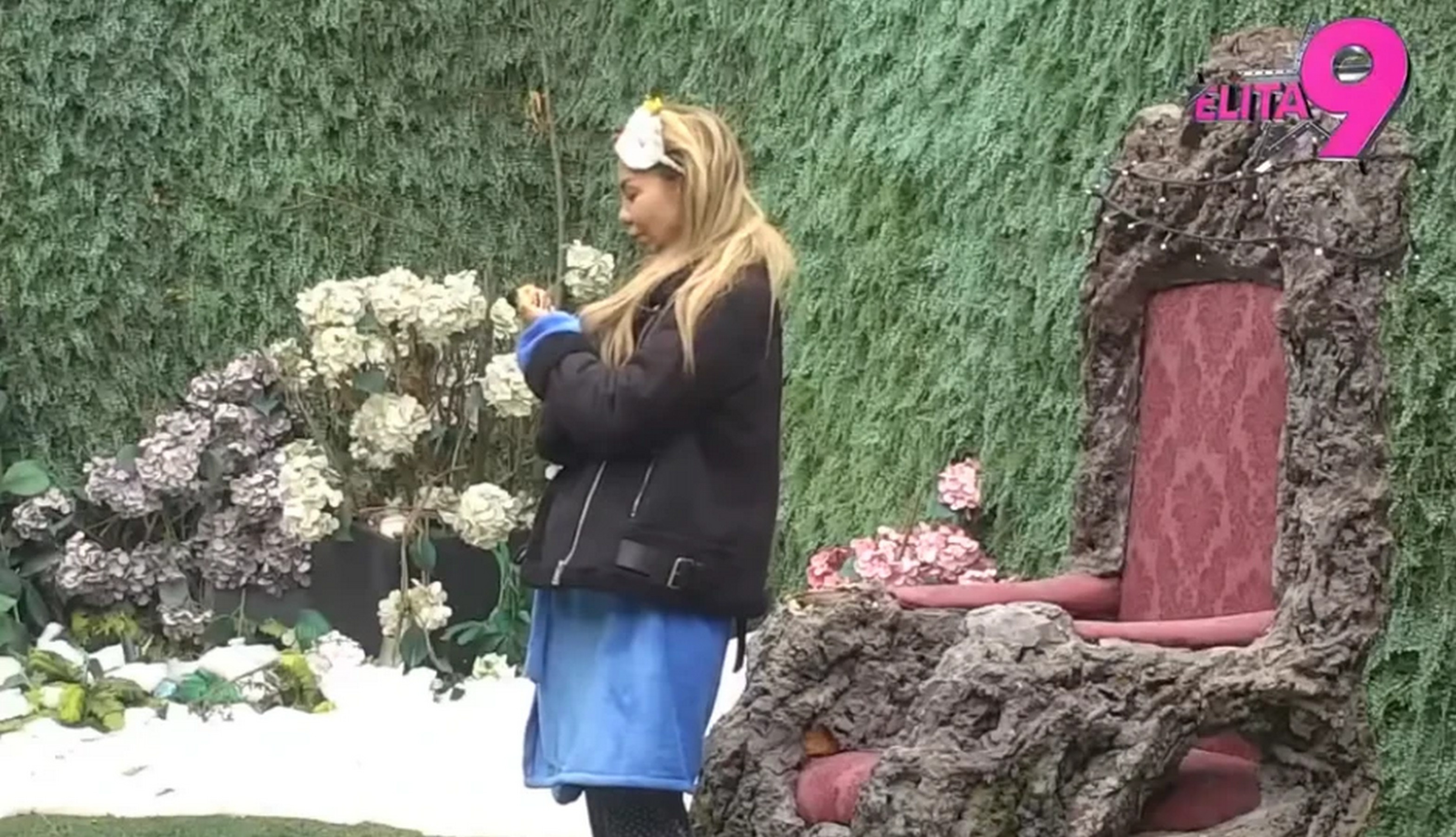 Aneli se potpuno slomila, ogolila dušu o bivšim momcima, pa pomenula Asmina i Luku: "Odlučila sam..."