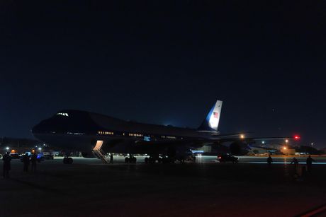 Donald Tramp predsednički avion Air Force One
