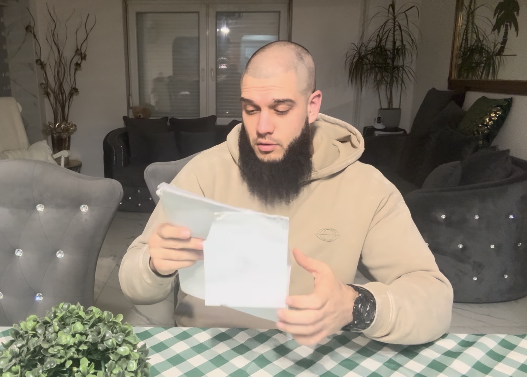 GOTOVO JE! Dejan i Biljana moraju da plate Aleksandri Nikolić 400.000 dinara - objavljeni šok detalji tužbe