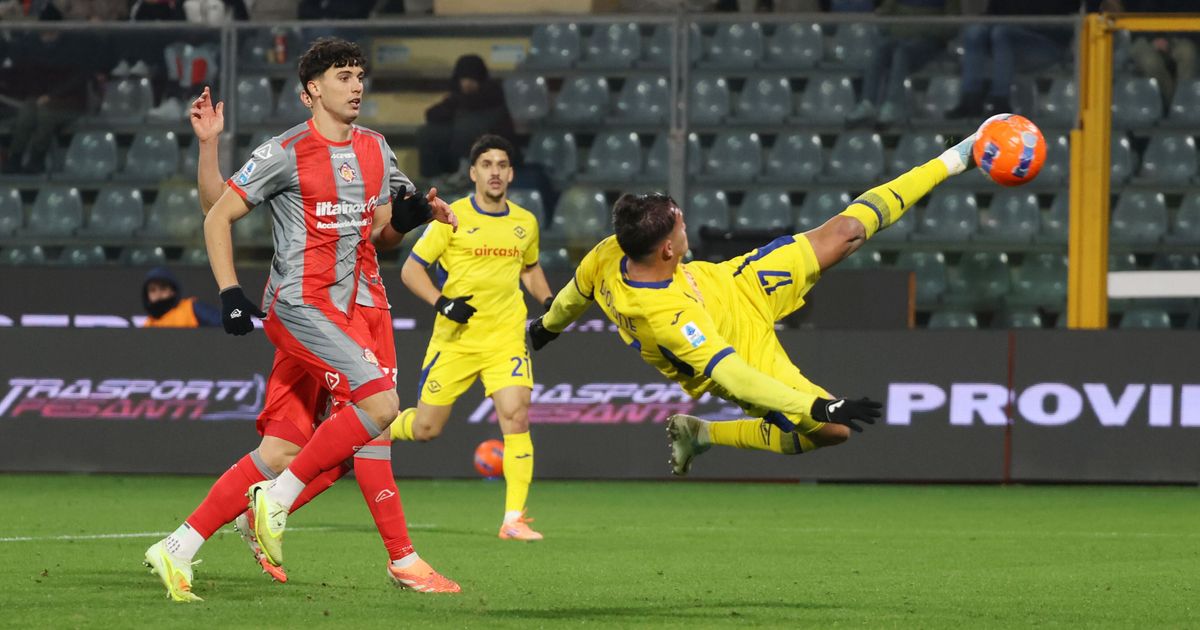 Brazilski fudbaler Žovane prešao iz Verone u Napoli