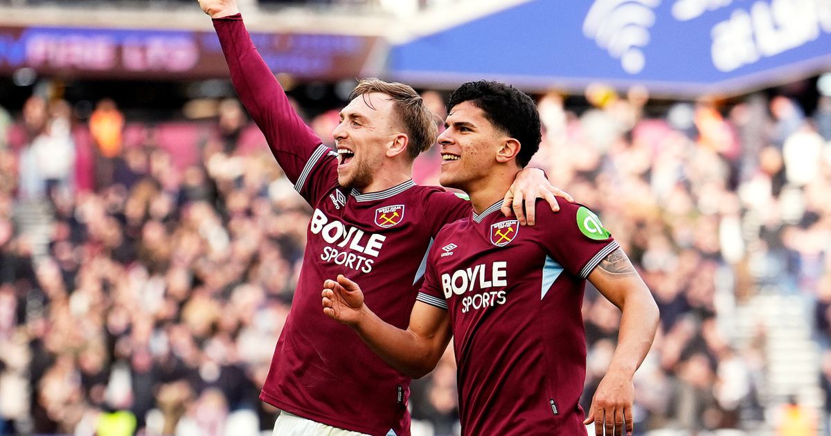 Vest Hem pobedio u utakmici u kojoj je morao i gurnuo Totenhem u zonu ispadanja