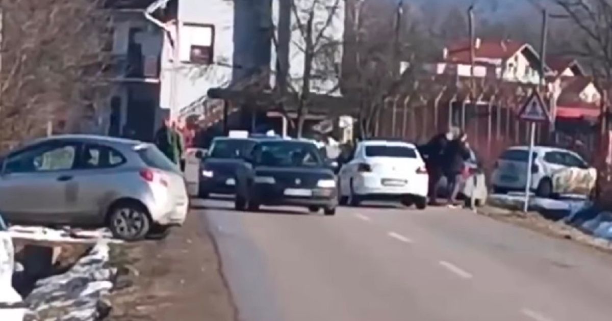 Ovde je Torcida napravila sačekušu za Delije: Navijači Hajduka na neverovatan način slagali graničnu policiju