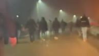 "Torcida" napala "Delije" kod Tuzle dok su se vraćali iz Malmea! 23 osobe povređene, uhapšena 93 navijača