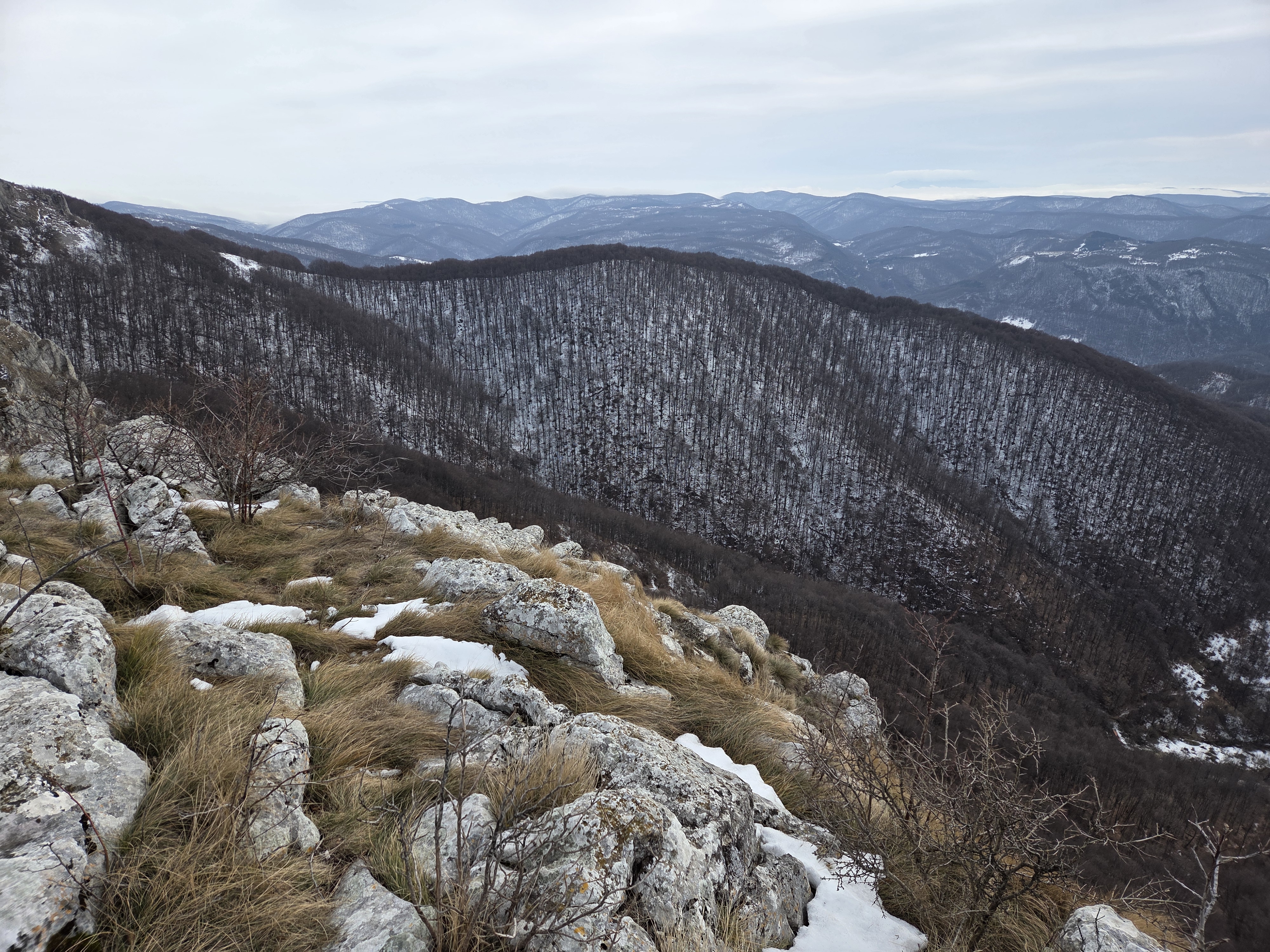 Netaknuta srpska planina krije vodopade, pećine i srednjovekovni manastir: Kao da se rodila iz narodne bajke