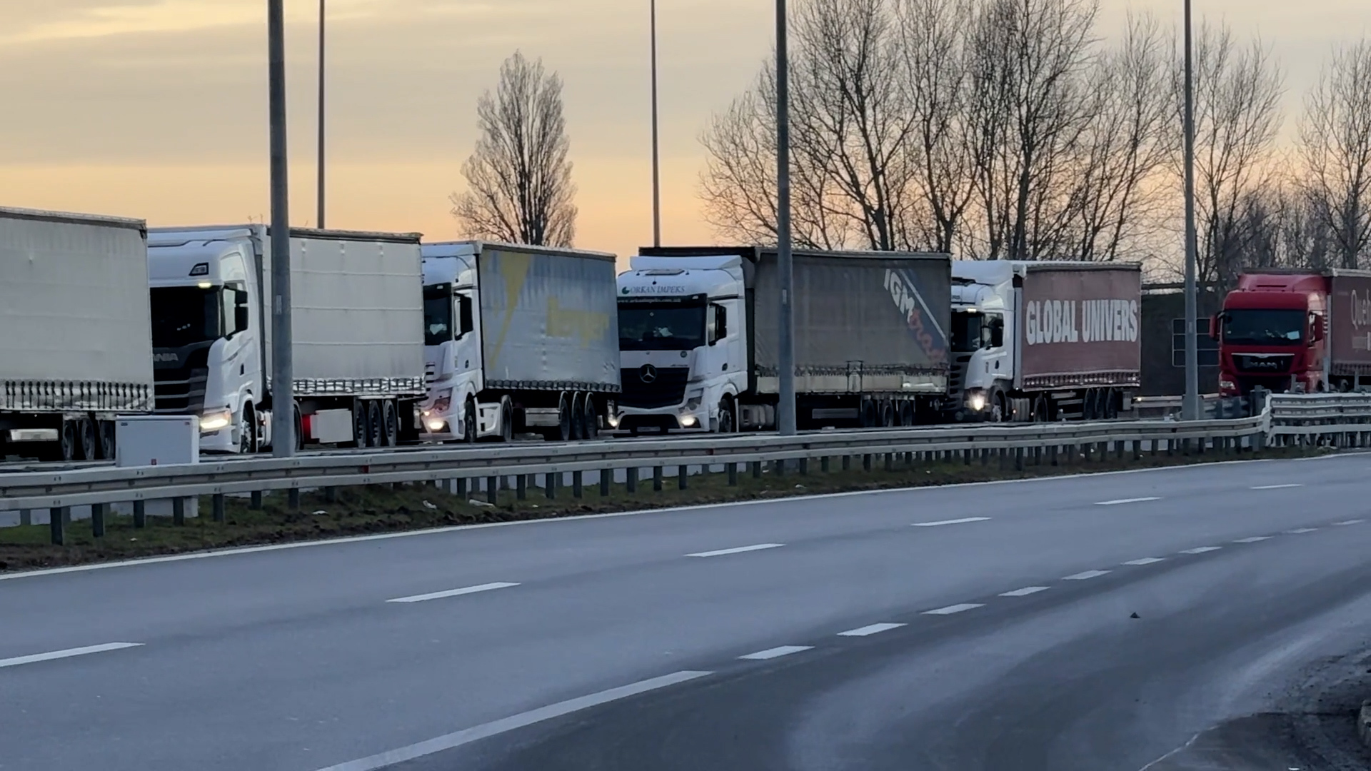 Višesatna zadržavanja teretnih vozila na izlazu uz zemlje, najduža na Šidu