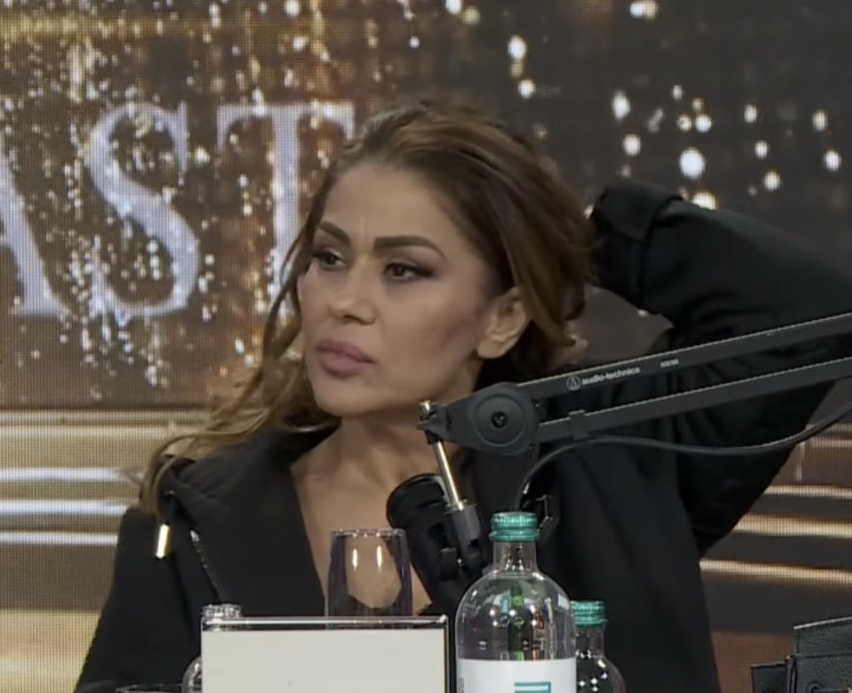 "Ščepala je 500 evra kao da joj je poslednje!" Pevač otkrio kako mu je Mina ukrala bakšiš: "Sandra Rešić laže"