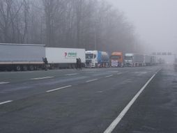 PKS, Cadez, blokada granićni prelaz