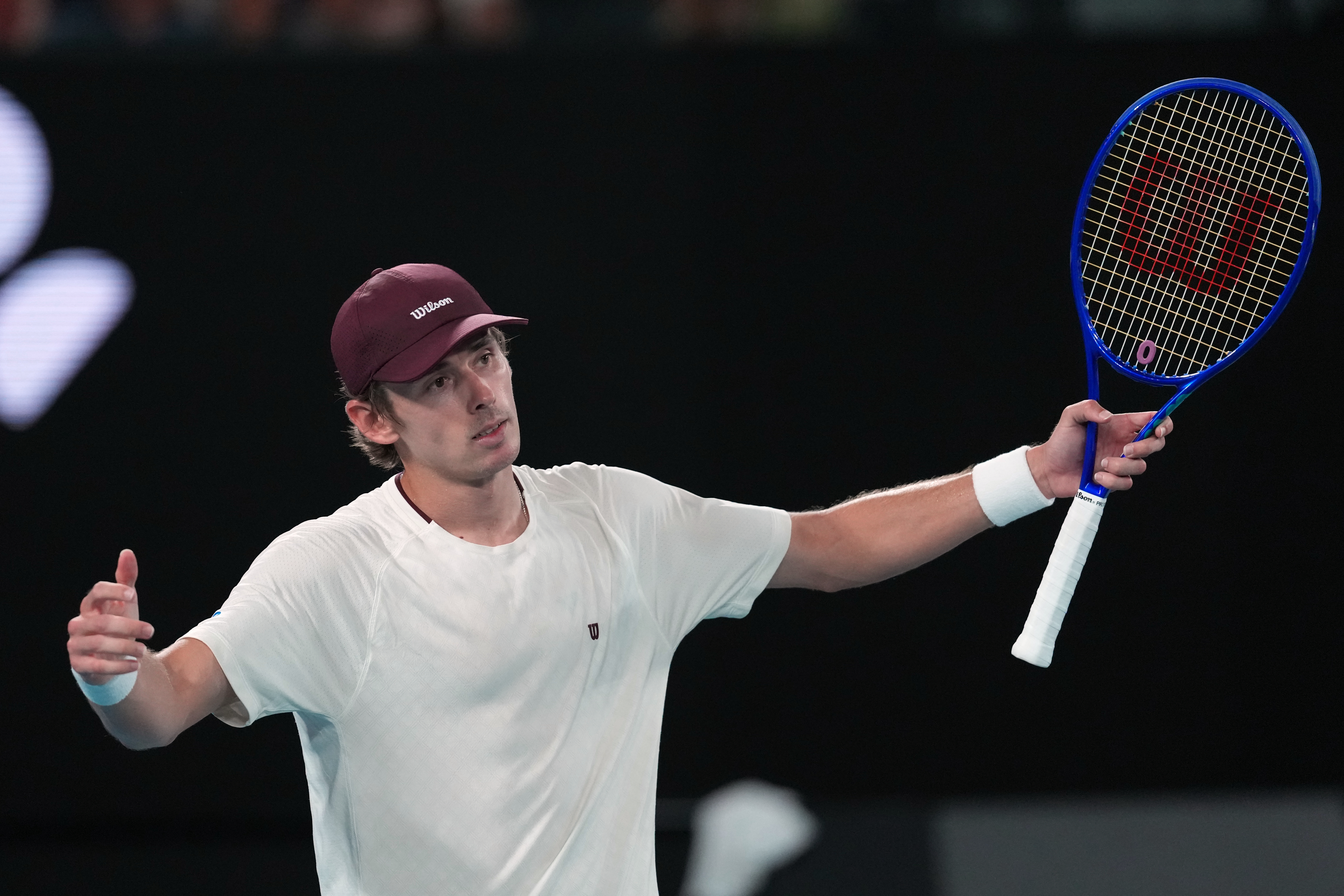 De Minor se namučio protiv Korde, pa prošao u treće kolo Indijan Velsa