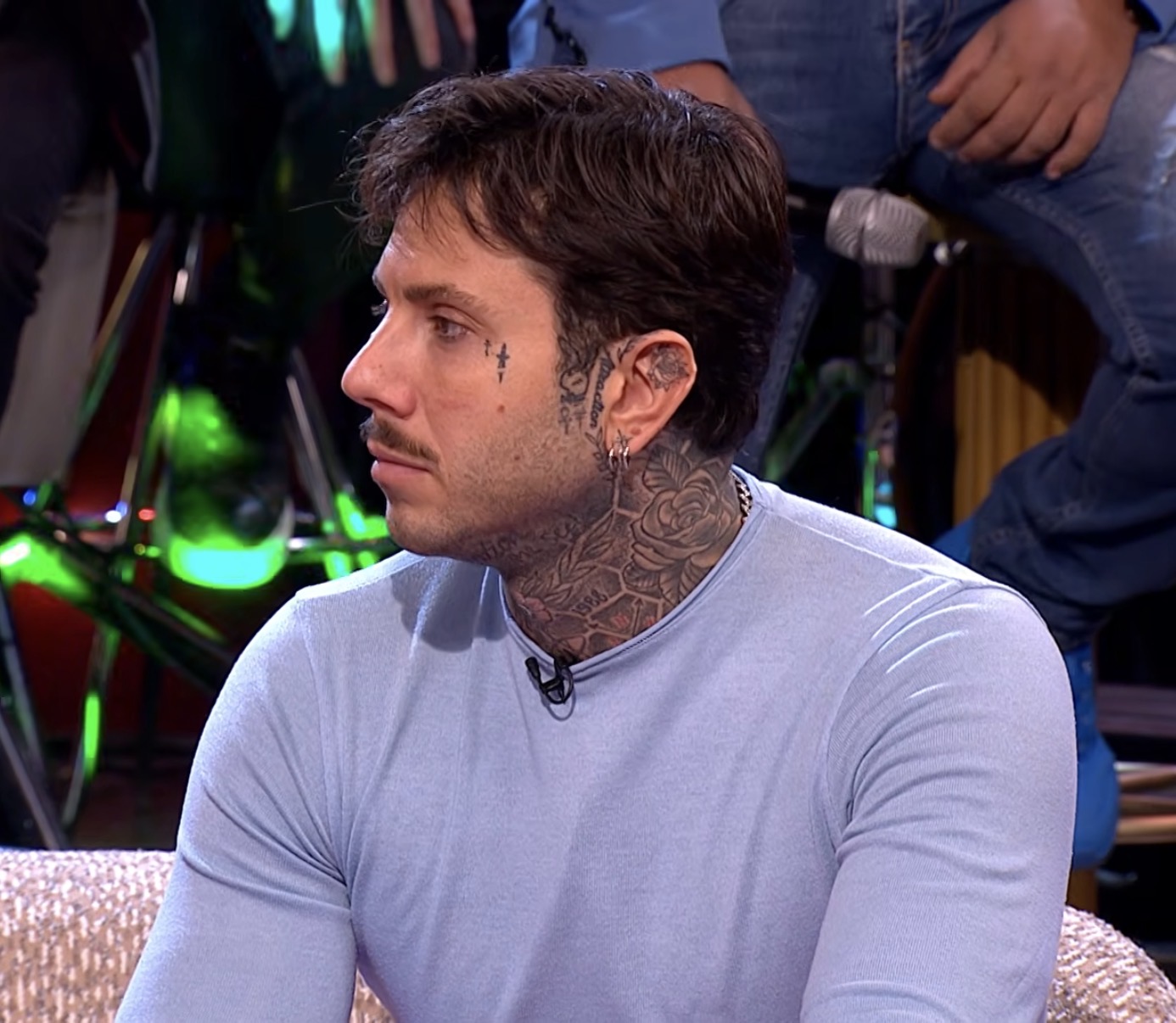 "Nema beganja ako je dete njegovo" Otac Filipa Đukića o Anitinoj trudnoći i sinu "Zdravlje mi je pokvario"