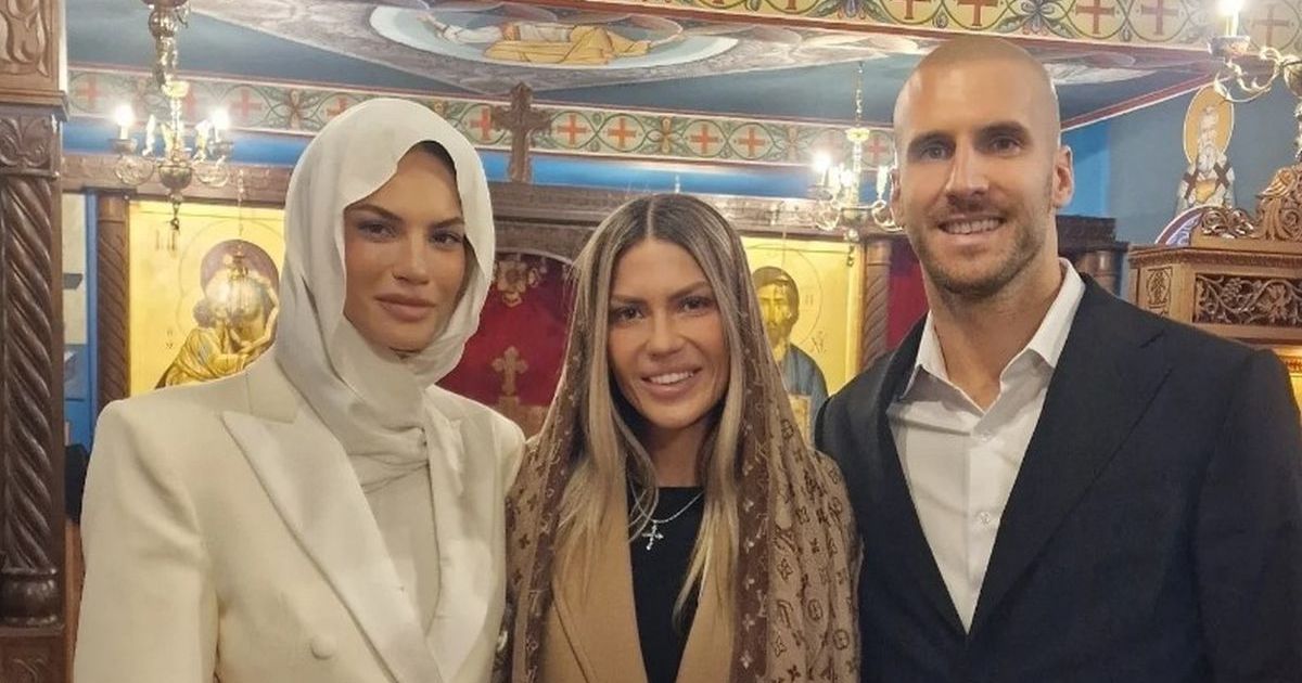 Ova fatalna plavuša je rođena sestra Danijele Dimitrovske: U braku je sa odbojkašem, završila težak fakultet