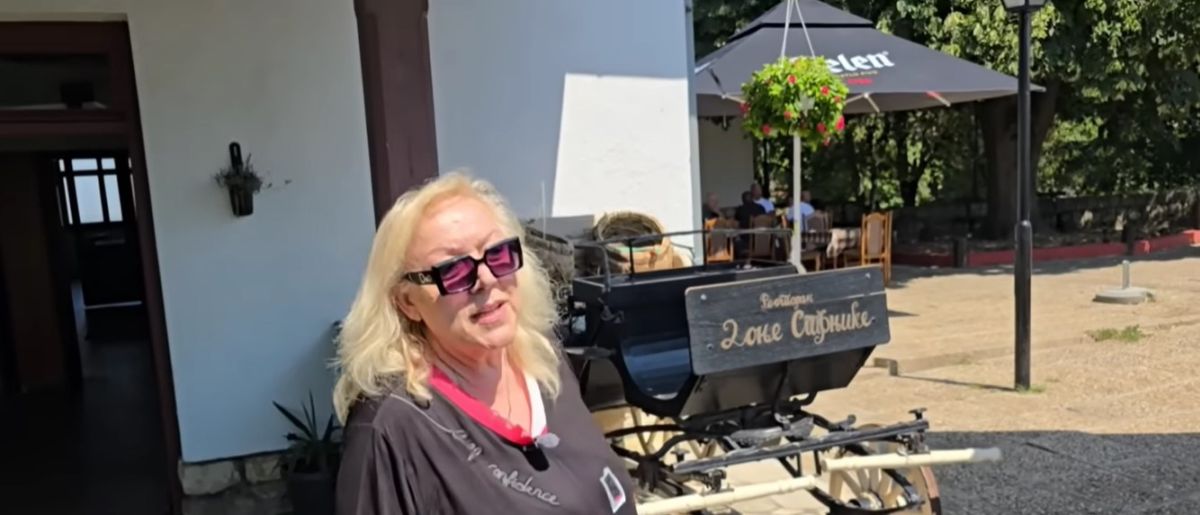 Obustavljeni radovi na kući Zorice Marković: Ona napustila Elitu, sve stopirano - objekat u korovu i đubretu