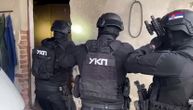 OPSADNO STANJE U BEOGRADU: UKP upao na više lokacija, pala grupa dilera sa 11 KG DROGE!