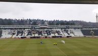 Meč Partizan - Radnički počeo minutom ćutanja, Grobari odlučili da ne navijaju 7 minuta zbog navijača PAOK-a