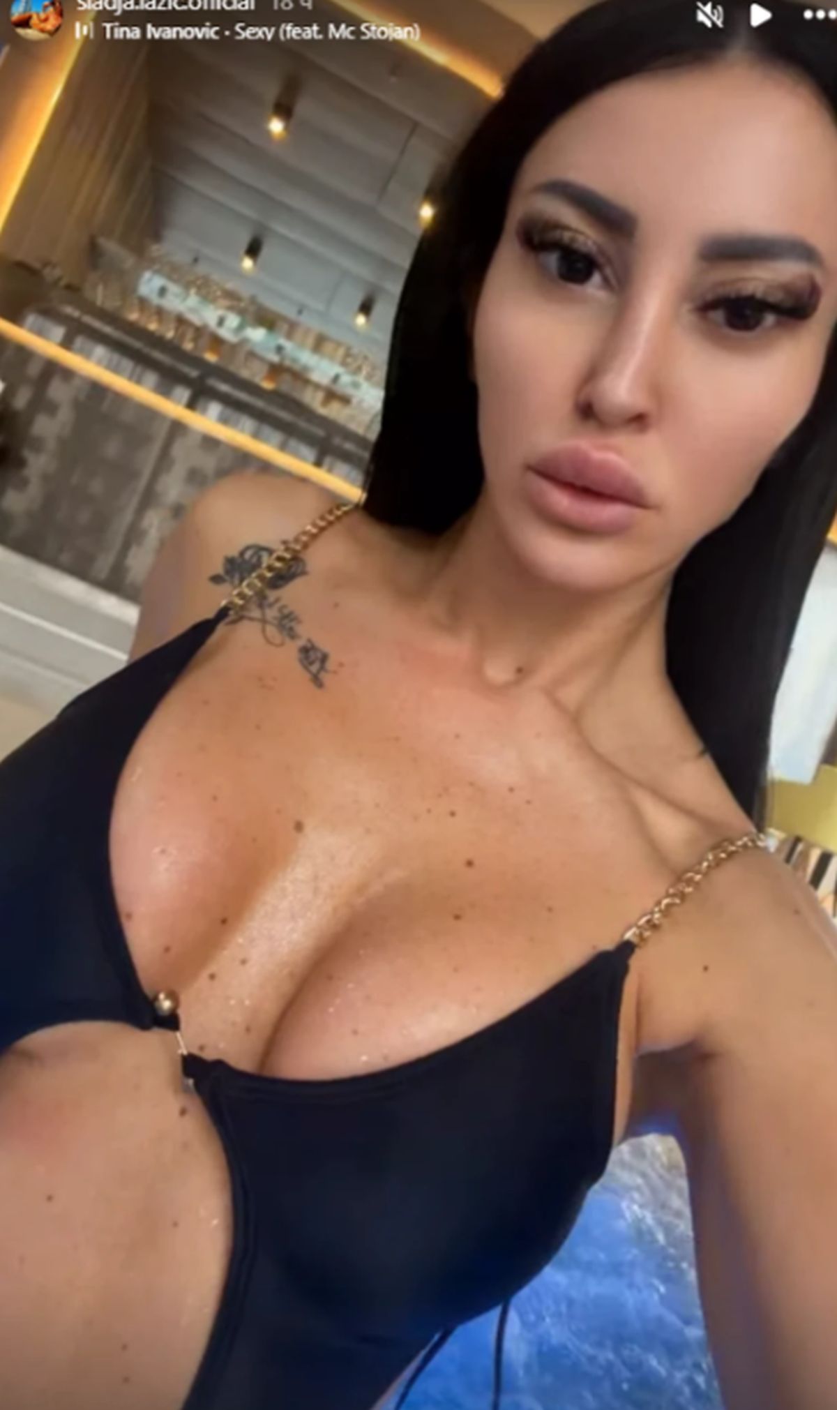 Ne zaustavlja se! Poršelina ide opet pod nož: Troši hiljade evra na provod, oglasila se vrelim fotkama odavde