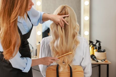 plava kosa, nega plave kose, kosa, frizer