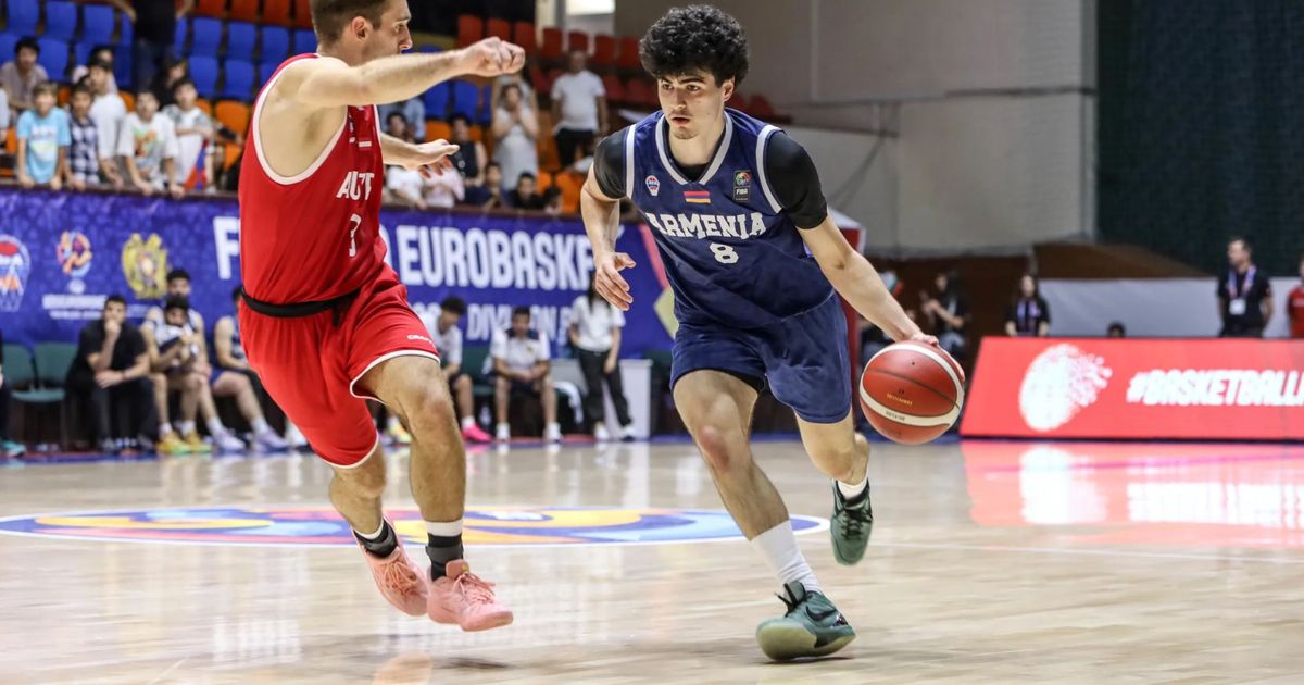 Srbin ga trenirao i uzeo titulu s njim, on postigao 84 poena na meču, a sad želi da ode u NCAA!