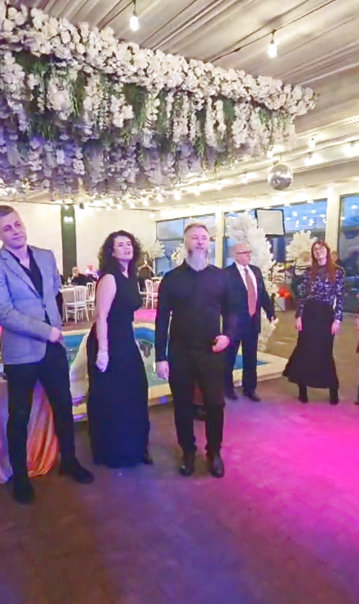 Otac Predrag Popović objavio fotografiju svoje žene, a opis je sve iznenadio: "Plovimo li još istim brodom?"